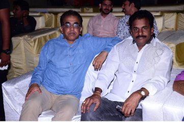 Maharshi Movie Pre Release Event